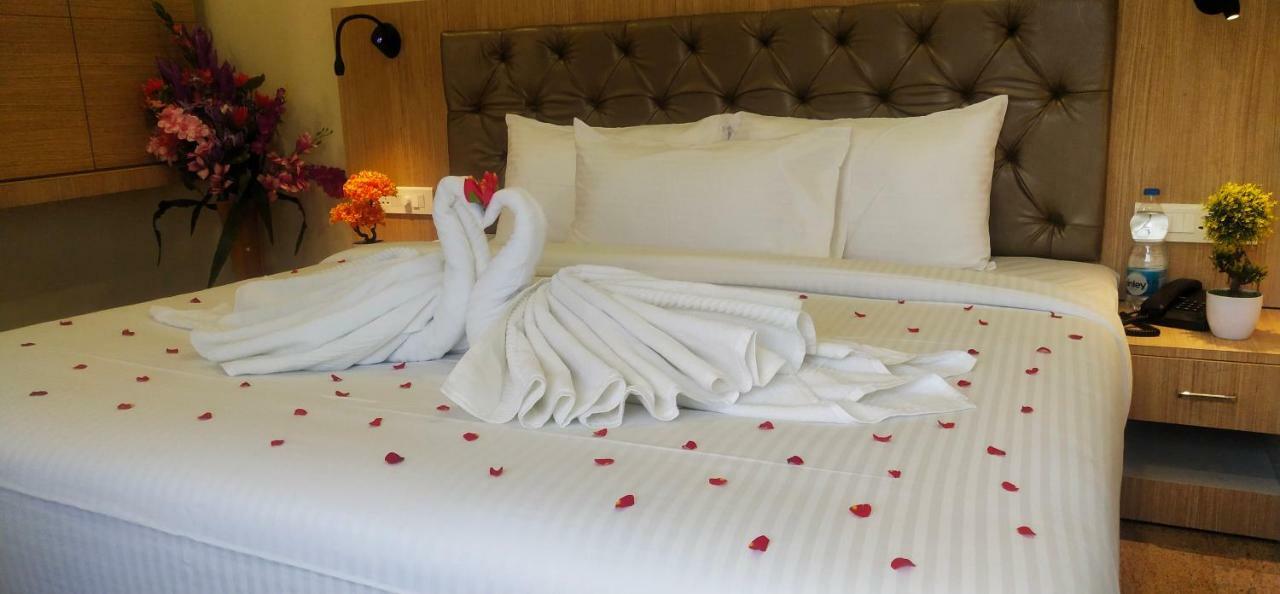 Amutham Residency Hotel Tiruchirappalli ภายนอก รูปภาพ